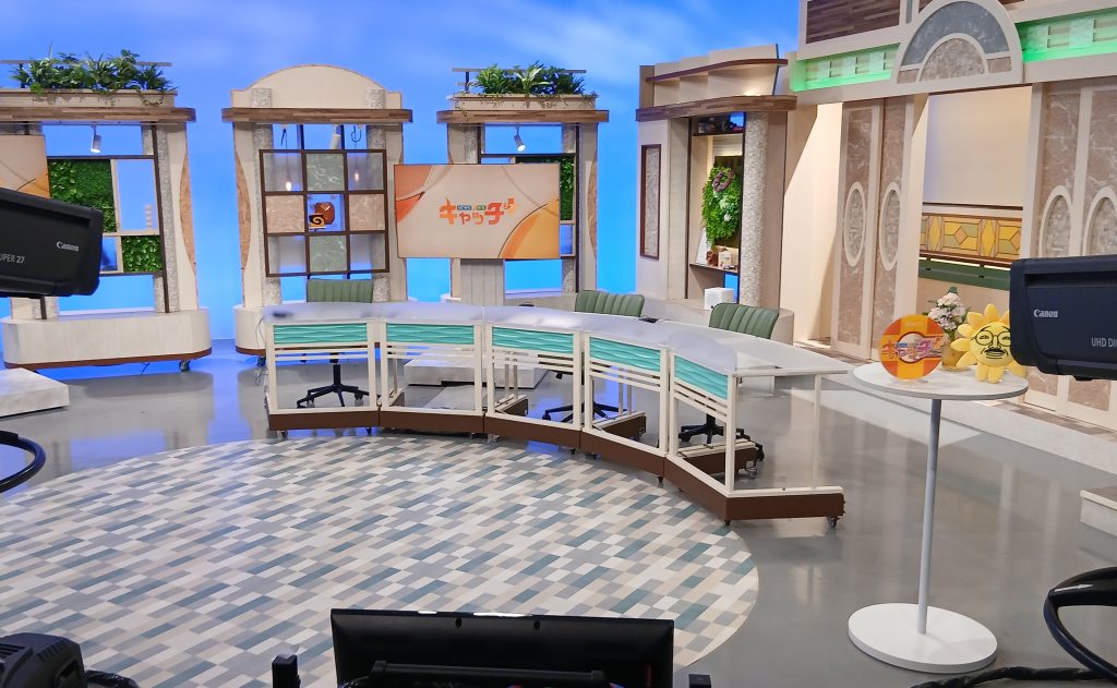 スタジオ_上手から